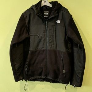Hooded Denali Northface jacket